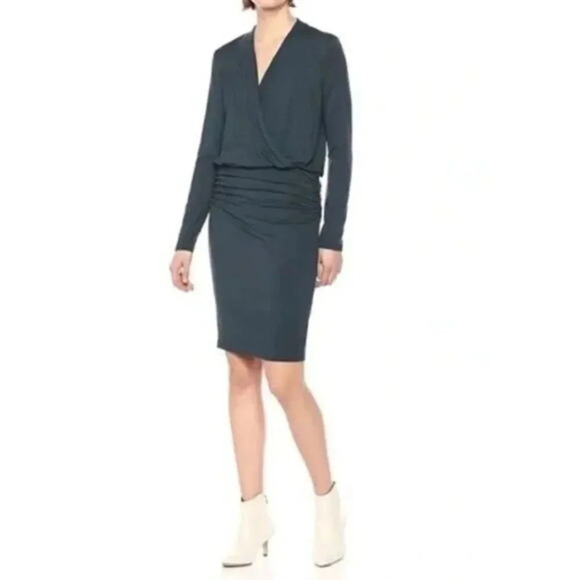 Michael Stars Jules Jersey Everglade Green Fitted Knee Length Dress L - Picture 1 of 5